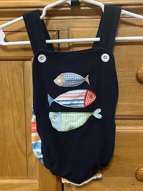 Honey Bean Adorable Boy's Colorful Bubble/Romper w/Fish Appliqué Size 6 Months